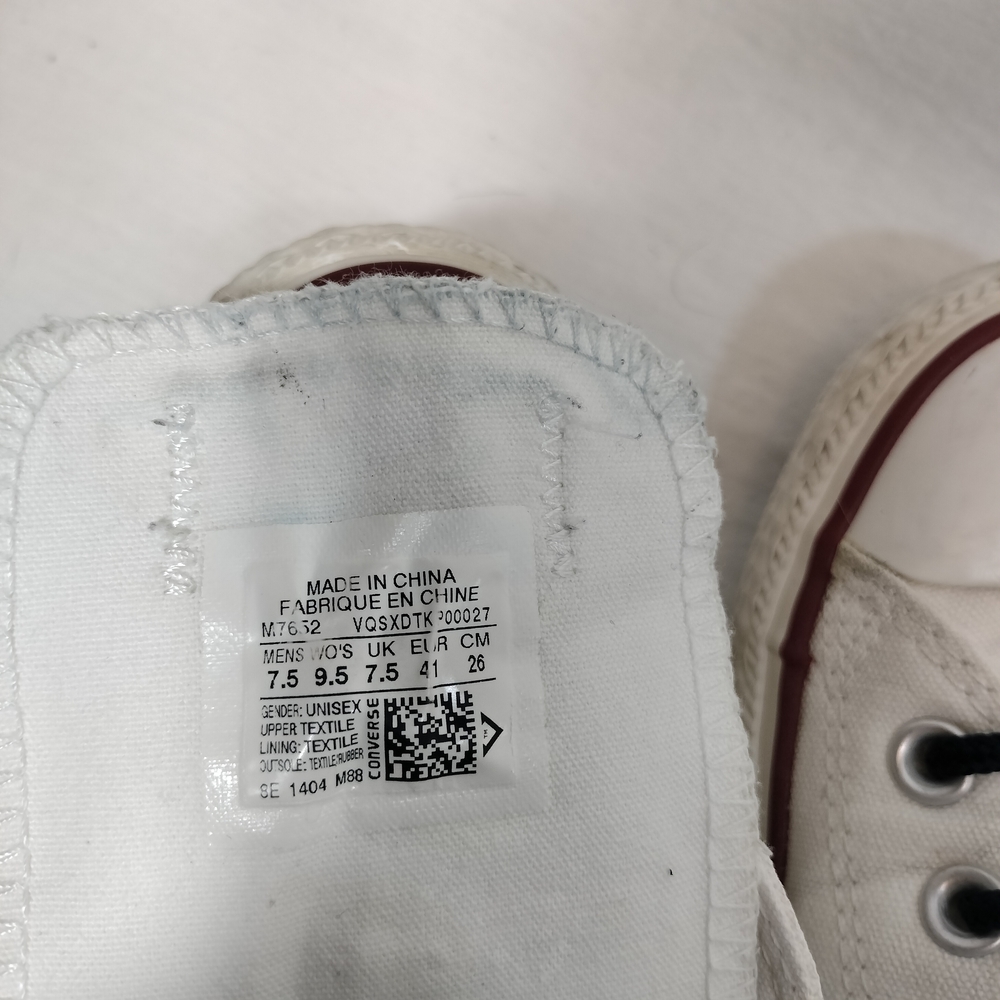 Converse Chuck Taylor All-Stars Low-Top Canvas Sneakers,‎ Unisex - Picture 6 of 7